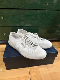 (Category: ) located in . Submitted by mcm_clothing (Listing ID 1412735893, Image 1). Description: .