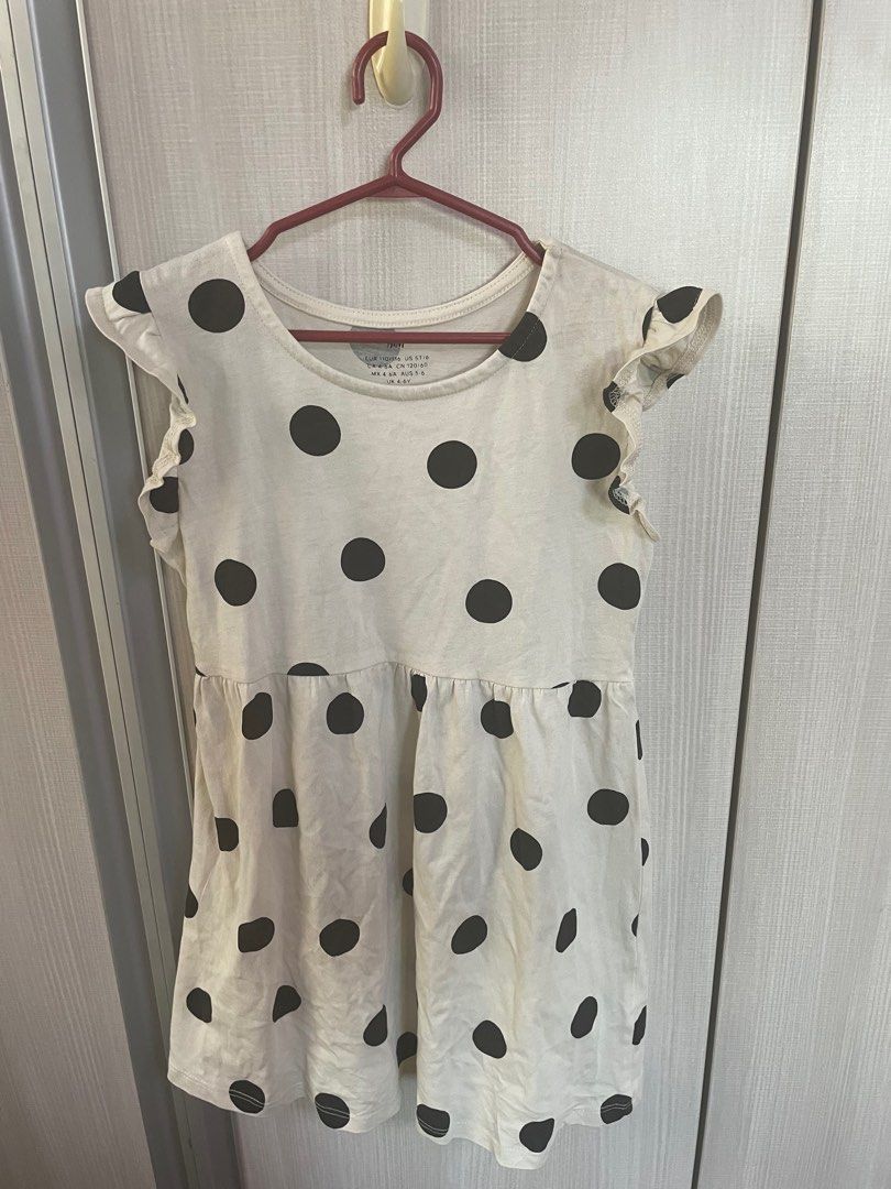 Preloved H&M Polka Dot Dress (Category: Babies & Kids Fashion) located in Quezon City. Submitted by maxinemnl (Listing ID 1412744406, Image 1). Description: 2 sizes: 5-6Y and 6-7Y 300 each.