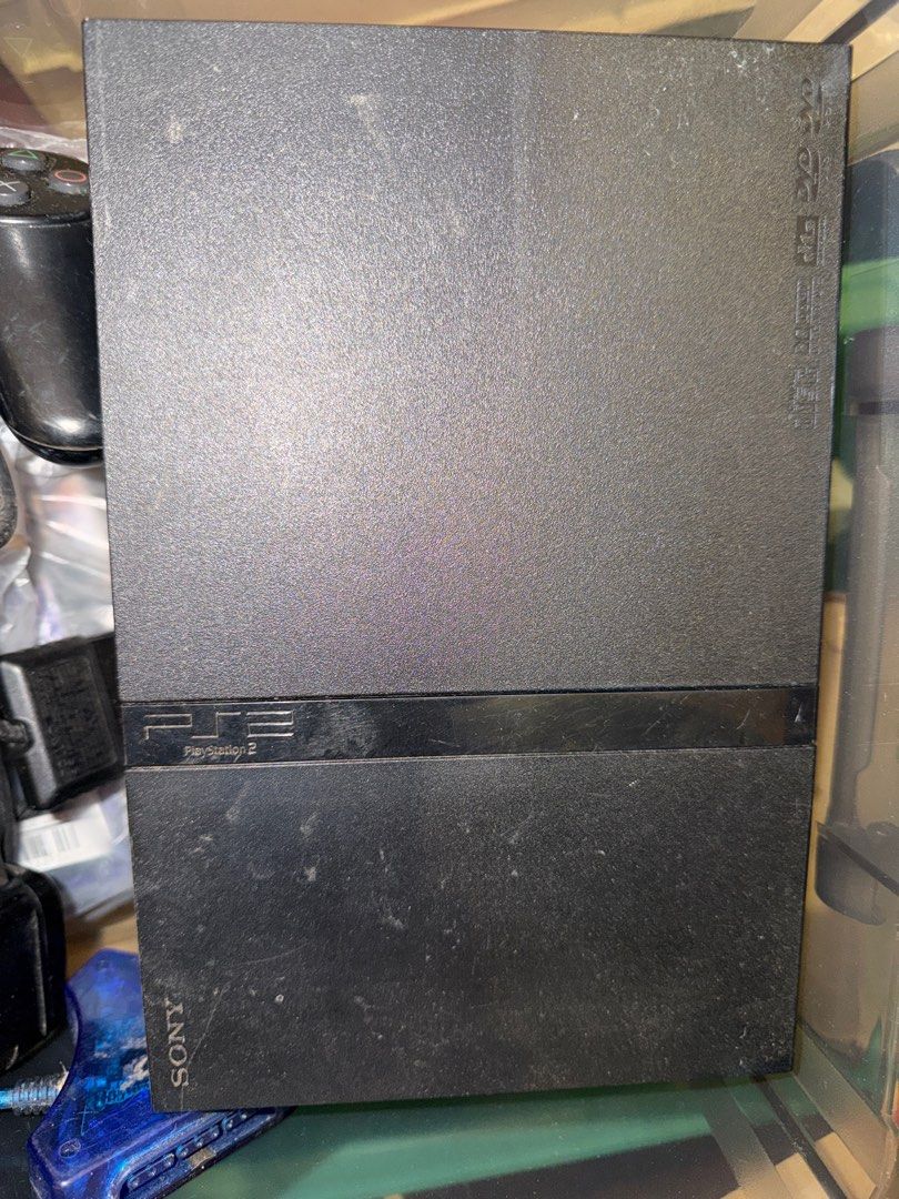 PS2 Slim line 主機 連 記憶卡 三色線 原裝手制2隻 原裝線 （分類：PlayStation）位於 Hong Kong。 由 gundamseller121 提交（商品編號 1412824839，圖片 1）。簡介： 。