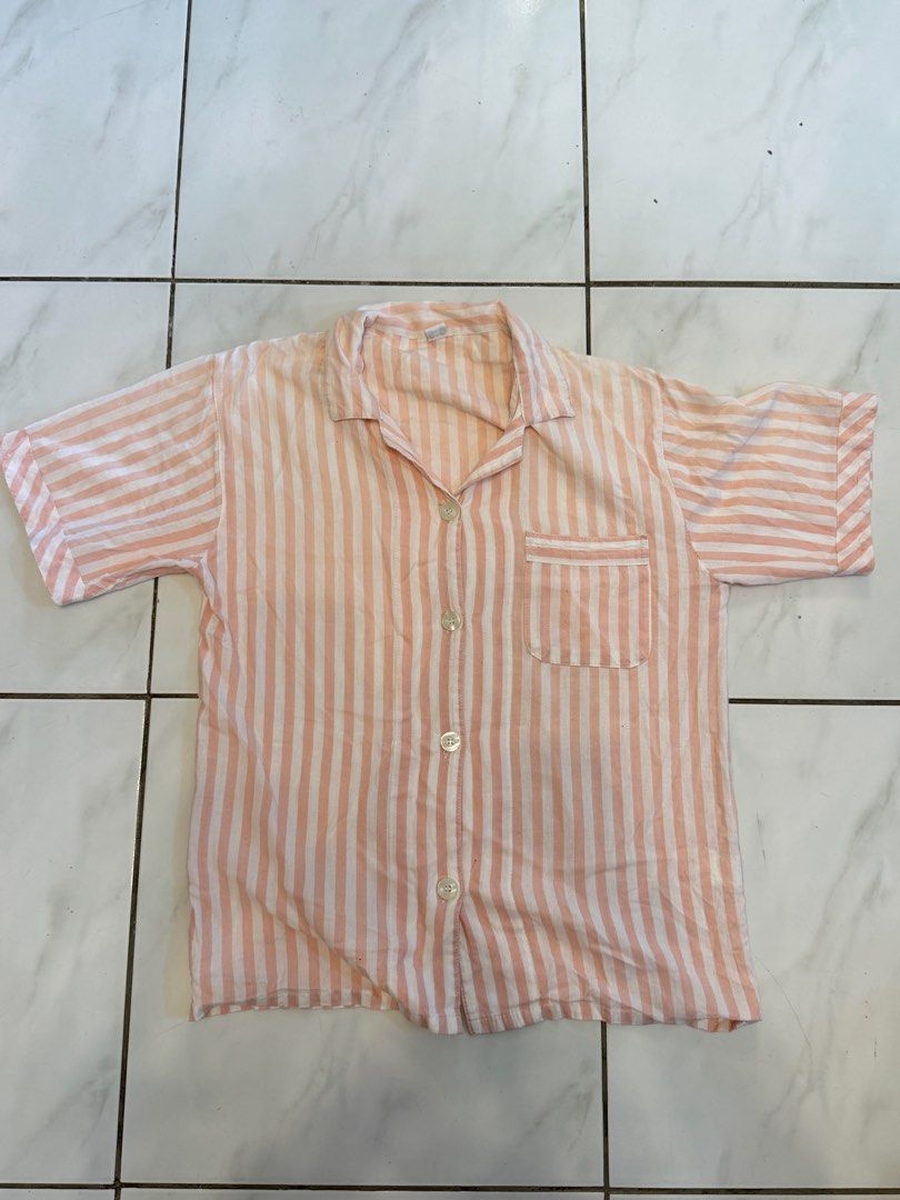 Sleepwear Top Bundle (Category: Undergarments & Loungewear) located in Batangas. Submitted by 4thside (Listing ID 1412740620, Image 2). Description: BUNDLE SLEEPWEAR TOP ALL PCS 250 Size: small-large Note: No requesting if ww and other photos No issue.