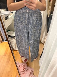 （分類：）位於 。 由 blackbeanss 提交（商品編號 1412827073，圖片 1）。簡介： 。
