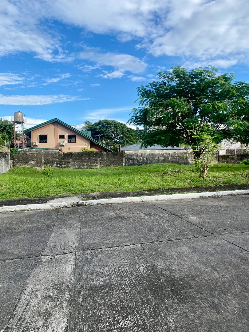 (Category: ) located in . Submitted by tin_ajtbrokerage (Listing ID 1312176493, Image 1). Description: .