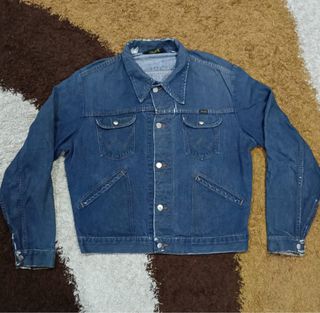 (Category: ) located in . Submitted by mixhunter (Listing ID 1412825197, Image 1). Description: .