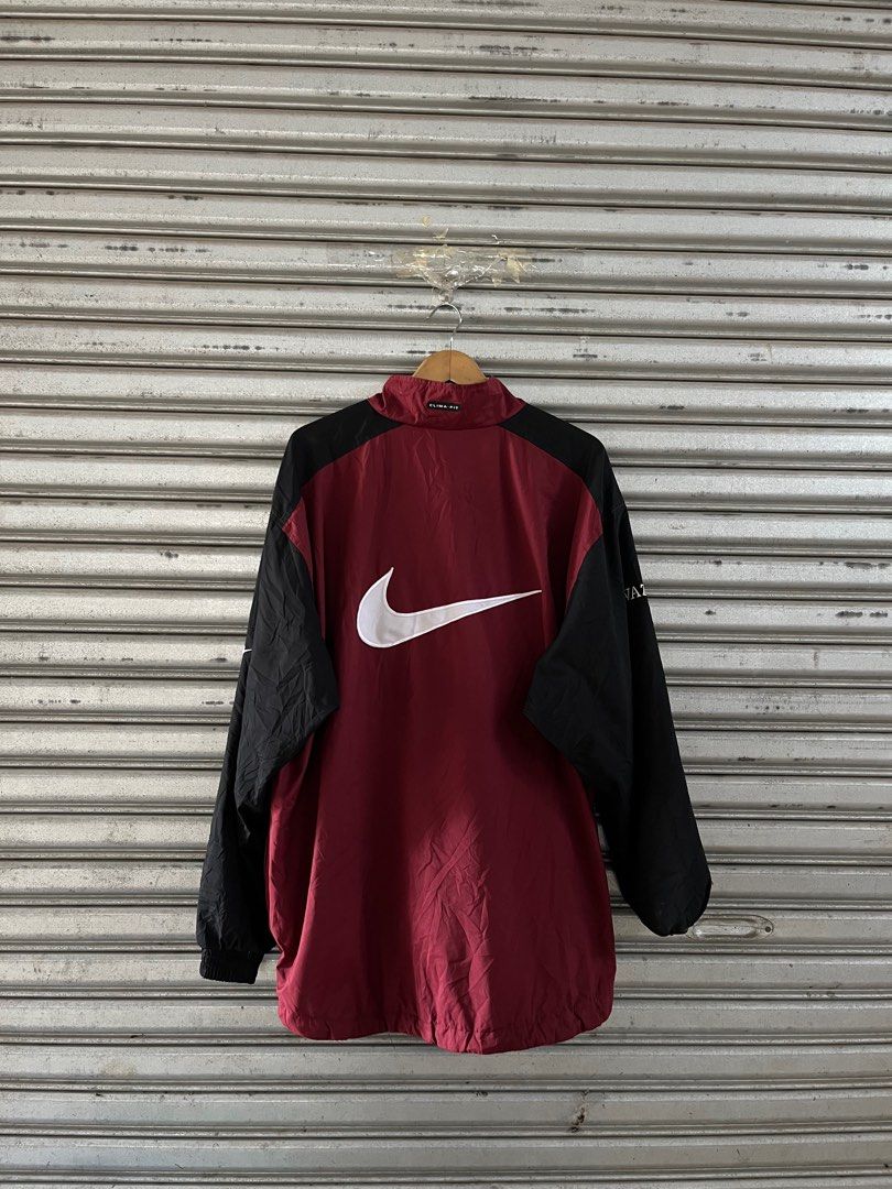 Vintage Nike Gold Windbreaker (Category: Coats, Jackets and Outerwear) located in Manila. Submitted by abejaronke97521 (Listing ID 1412730617, Image 1). Description: 30 length (adjustable 27 width.
