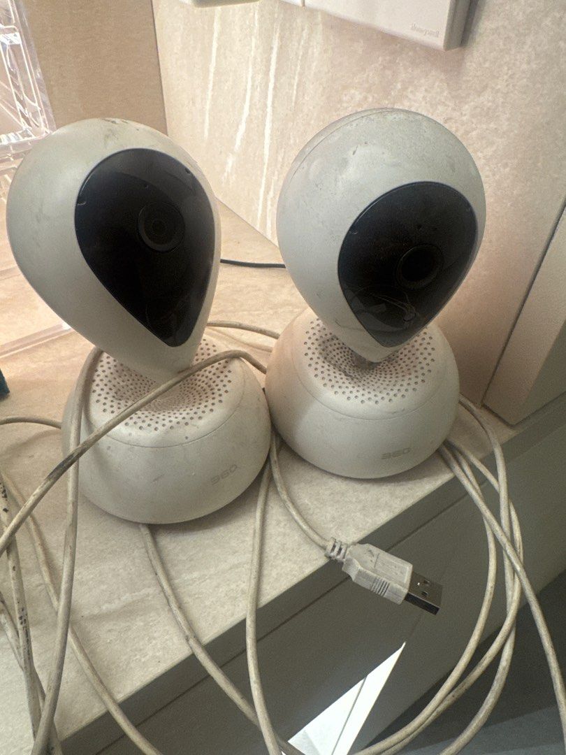 360 Security Camera (Category: Security Systems & CCTV Cameras) located in Singapore. Submitted by welfyn (Listing ID 1407929498, Image 1). Description: Buy two for $16, one for $10. Self collect at Sembawang mrt station. - 360 security cameras for sale - All cameras are in good working condition - Some units may have cosmetic wear - Ideal for home or office security - Please inquire for individual pricing and availability.