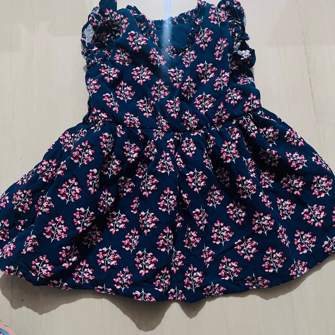 4 Baby Me Dresses for 600 (Category: Babies & Kids Fashion) located in Manila. Submitted by mickey_pages (Listing ID 1407783228, Image 3). Description: Baby Me dresses Size 6 Good for 4 months-8 months.