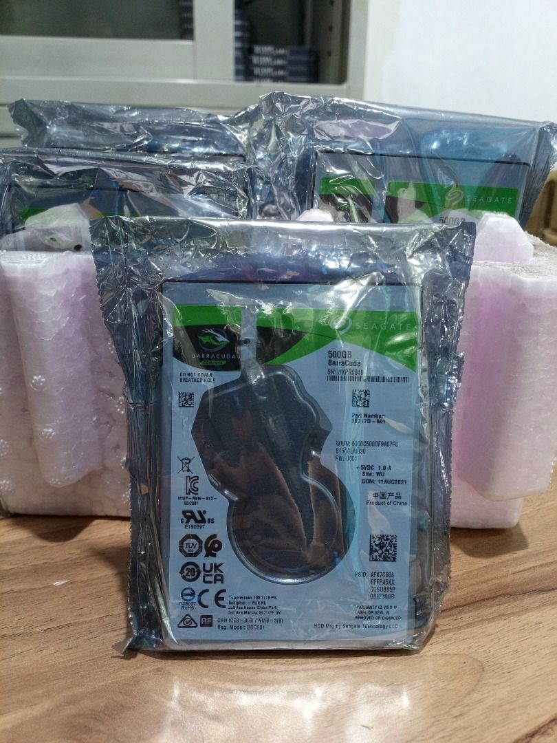 500GB SEAGATE 2.5'' BARRACUDA HDD FOR LAPTOP (Category: Hard Disks & Thumbdrives) located in Quezon City. Submitted by trishaacos82993 (Listing ID 1407774016, Image 1). Description: Seagate Seagate 500GB BarraCuda SATA 6Gb/s 128MB Cache 2.5-Inch 7mm Internal Hard Drive (ST500LM030) BRAND NEW AND SEALED!!!.