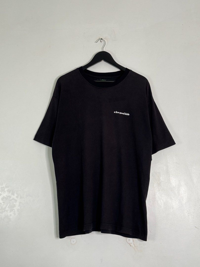 A Few Good Kids Shirt (Category: Tshirts & Polo Shirts ) located in San Jose del Monte. Submitted by lc.thrift (Listing ID 1407917330, Image 2). Description: A FEW GOOD KIDS Size: XL Dimension: L30.5 W24 Condition: Good Issue: Crackprint ₱150 + SF 𝙿𝙰𝚈𝙼𝙴𝙽𝚃 𝙵𝙸𝚁𝚂𝚃 𝙾𝙽𝙻𝚈 𝙽𝙾 𝙲𝙾𝙳 𝙼𝙾𝙳𝙴 𝙾𝙵 𝙿𝙰𝚈𝙼𝙴𝙽𝚃: 𝙶𝙲𝙰𝚂𝙷 𝙻𝙾𝙲𝙰𝚃𝙸𝙾𝙽: 𝚂𝙰𝙽 𝙹𝙾𝚂𝙴 𝙳𝙴𝙻 𝙼𝙾𝙽𝚃𝙴 𝙱𝚄𝙻𝙰𝙲𝙰𝙽 𝙲𝙾𝚄𝚁𝙸𝙴𝚁: 𝙹&𝚃 / 𝙻𝙰𝙻𝙰𝙼𝙾𝚅𝙴.