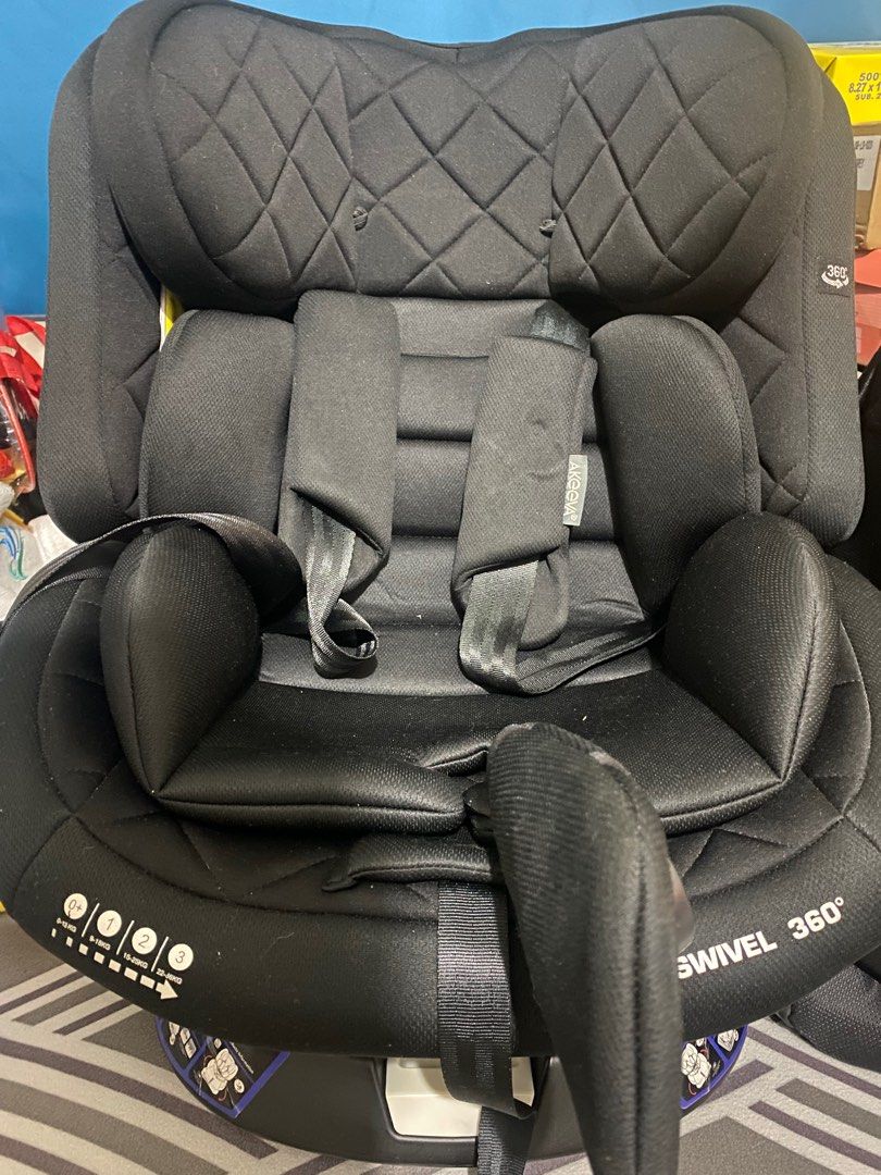 Akeeva 360 Rotate Isofix Carseat (Category: Car Seats) located in Manila. Submitted by _sharsharg (Listing ID 1407836928, Image 2). Description: • Used twice only • Like New • With box included • Still negotiable .