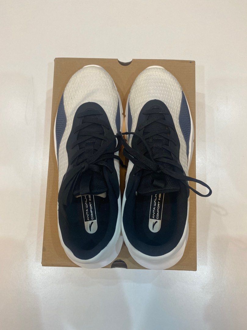 ANTA Men SUPERFLEXI Training Shoes (Category: Sneakers) located in Las Pinas. Submitted by ghostkey (Listing ID 1407909911, Image 2). Description: ANTA MEN SUPERFLEXI TRAINING SHOES SIZE 9.5 MENS.