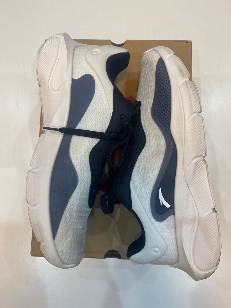 ANTA Men SUPERFLEXI Training Shoes (Category: Sneakers) located in Las Pinas. Submitted by ghostkey (Listing ID 1407909911, Image 3). Description: ANTA MEN SUPERFLEXI TRAINING SHOES SIZE 9.5 MENS.
