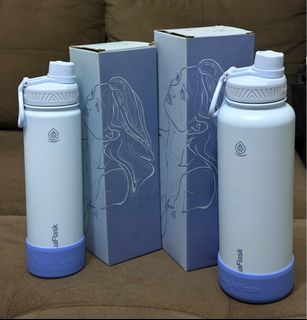 (Category: ) located in . Submitted by elle_scent (Listing ID 1407896053, Image 1). Description: .