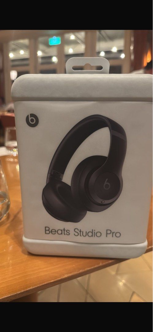 Beats Studio Pro