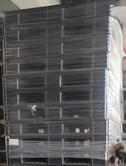 Black Plastic Pallets - Stackable (Category: Outdoor Furniture) located in Singapore. Submitted by chocolate_lover16 (Listing ID 1406831690, Image 1). Description: - Black plastic pallets - Suitable for industrial use - Buyer to arrange collection.
