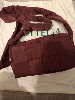 （分類：）位於 。 由 pooooooh 提交（商品編號 1407889064，圖片 1）。簡介： 。
