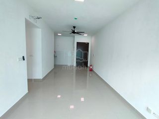 (Category: ) located in . Submitted by fauzansahromjualrumah (Listing ID 1407917759, Image 1). Description: .