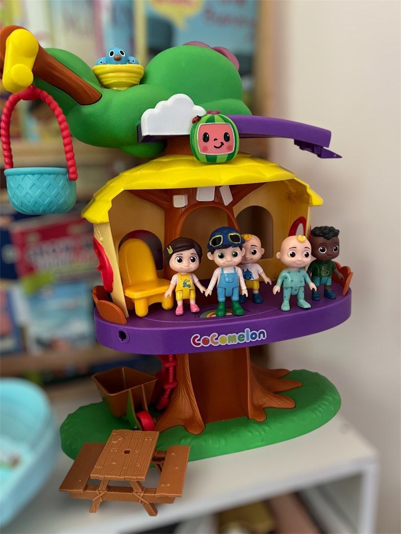 Cocomelon tree house, Hobbies & Toys, Toys & Games on Carousell