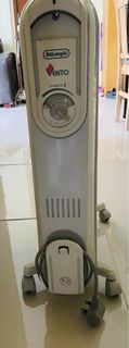 （分類：）位於 。 由 hoellacoste 提交（商品編號 1407816283，圖片 1）。簡介： 。