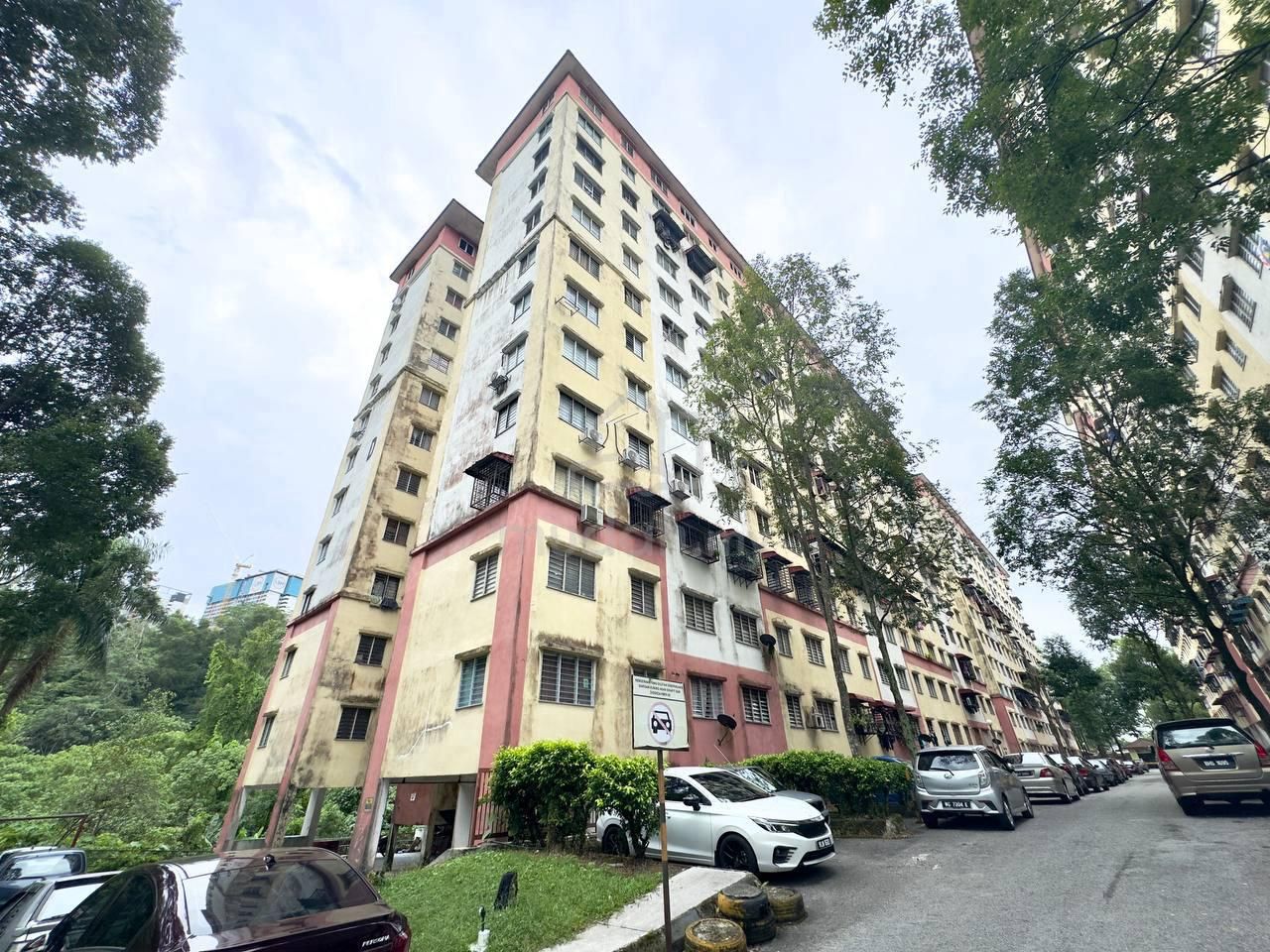 FULL LOAN Pangsapuri Segar Ria, Bukit Segar, Cheras, Kuala Lumpur Lv 1 ...