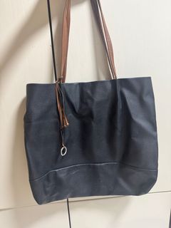 （分類：）位於 。 由 bl2378 提交（商品編號 1407881597，圖片 1）。簡介： 。