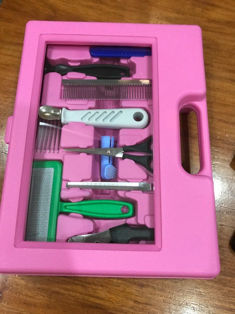 Grooming Kit New with Box from Japan (Category: Health & Grooming) located in Tuguegarao City. Submitted by rox_onlineshop (Listing ID 1407835179, Image 1). Description: Pink grooming kit for your pets Stainless and plastic parts.