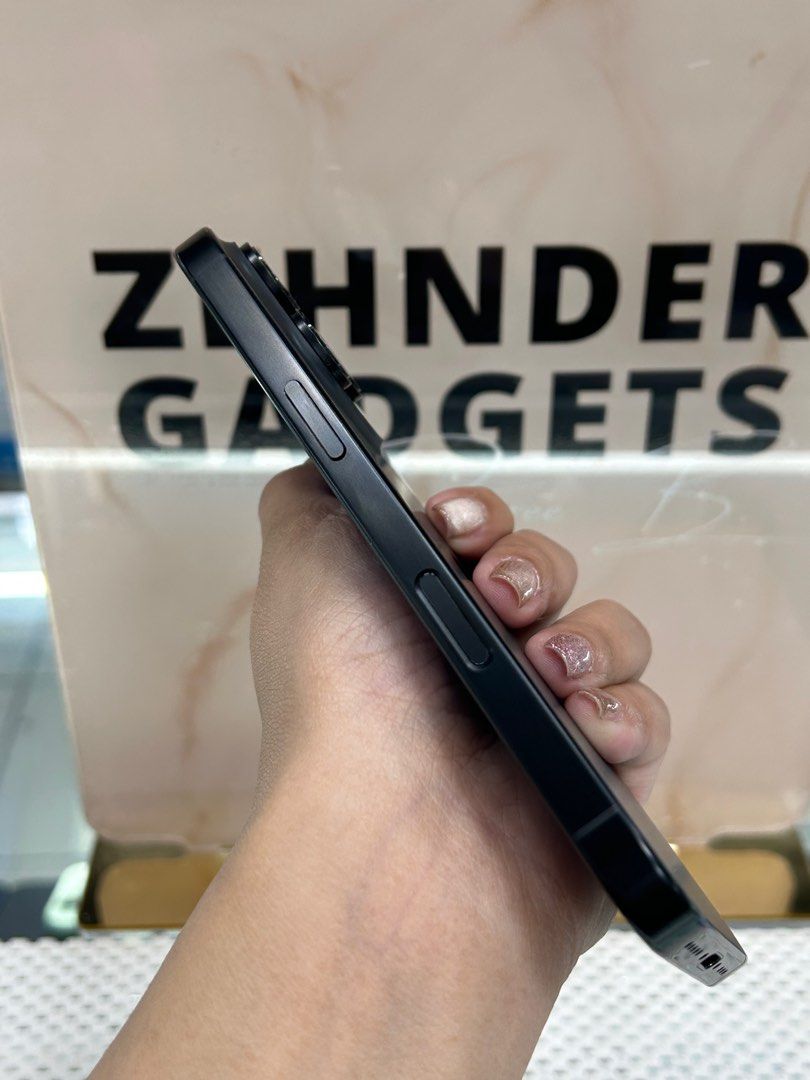 iPhone 16 PRO 128GB OPENLINE (2 MONTHS OLD) NTC APPROVED (Category: iPhone 16 Series) located in San Juan City. Submitted by desireebayal96 (Listing ID 1407816031, Image 2). Description: iPhone 16 PRO (BLACK TITANIUM) * 2 MONTHS OLD * UNDER WARRANTY UNTIL SEPT. 2026 * NTC APPROVED * OPENLINE * ANY SIM * 128GB * 100% BATTERY HEALTH * 82 CYCLE COUNT * 98% SMOOTH * NO ISSUE * NO HISTORY OF REPAIR * NOT REFURBISHED * WITH CORD TYPE-C OPEN FOR COD SAM