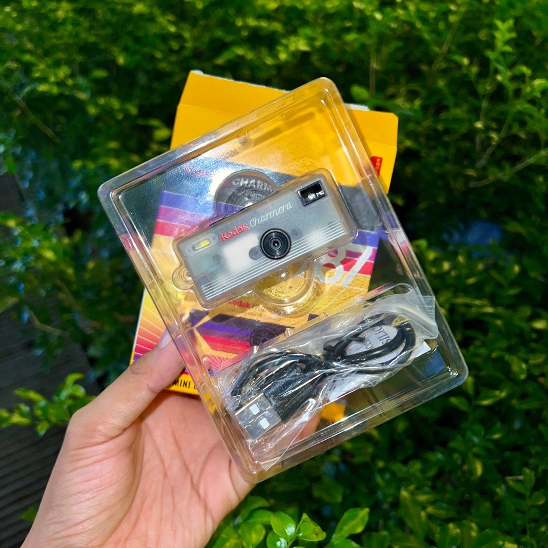 Kodak Charmera Secret Variant (Category: Cameras) located in Makati City. Submitted by CameraHubPH (Listing ID 1407904883, Image 2). Description: ✧˚₊ ₊˚✧ KODAK CHARMERA — RARE TRANSPARENT VARIANT (1987 Series) ✧˚₊ ₊˚✧ 📍PH Base ₊‧° Inclusions °‧₊ • Rare Transparent Kodak Charmera Camera (hard to get!) • USB Charging Cable • Original Blind Box Packaging ₊‧° Features °‧₊ • 1080p mini digital camera 📸 • Transparent body — mas sought-after kaysa sa 