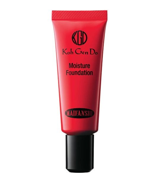 Koh Gen Do Maifanshi Moisture Foundation (20g) (Category: Makeup) located in Manila. Submitted by memorylanestore (Listing ID 1407810705, Image 1). Description: Our iconic and bestselling Moisture Foundation is feather-light, boasting the coverage of a cream with the flexible and comfortable moisture of a liquid. Our iconic cream foundation with skincare integrated formulation & light reflective mineral powders that blurs, provides a natural skin
