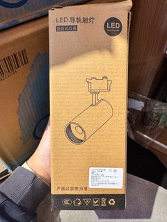 （分類：）位於 。 由 helloci901 提交（商品編號 1407834091，圖片 1）。簡介： 。