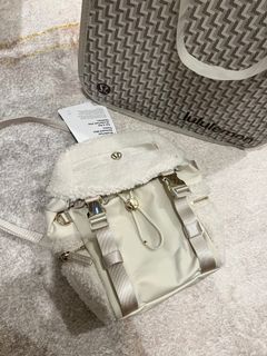 （分類：）位於 。 由 chloe.888 提交（商品編號 1407861256，圖片 1）。簡介： 。