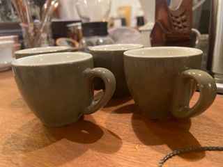 (Category: ) located in . Submitted by lois___loo (Listing ID 1407911765, Image 1). Description: .