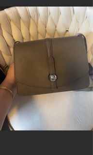 (Category: ) located in . Submitted by lynngreyartillero (Listing ID 1407877139, Image 1). Description: .