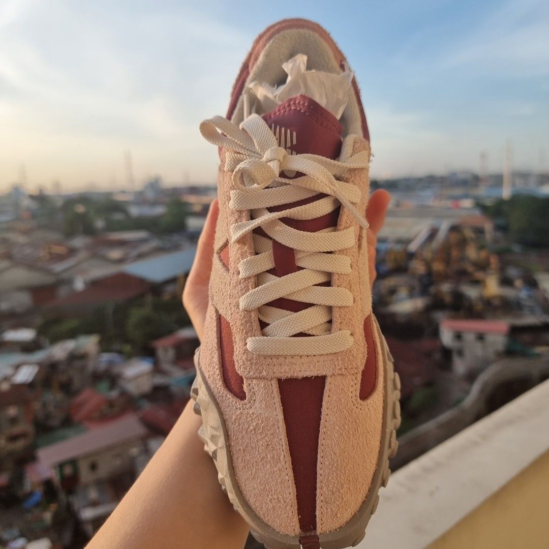 New Balance XC-72 Sneakers (Category: Sneakers) located in Quezon City. Submitted by 2nd_soul (Listing ID 1407852806, Image 2). Description: - New Balance XC-72 sneakers - Unique pink and burgundy color combination - Textured sole - Features the iconic 'N' logo - Clean, modern design - Comfortable fit - Perfect for everyday wear No box used once Authentic, bought in Australia RFS: too bulky for me.