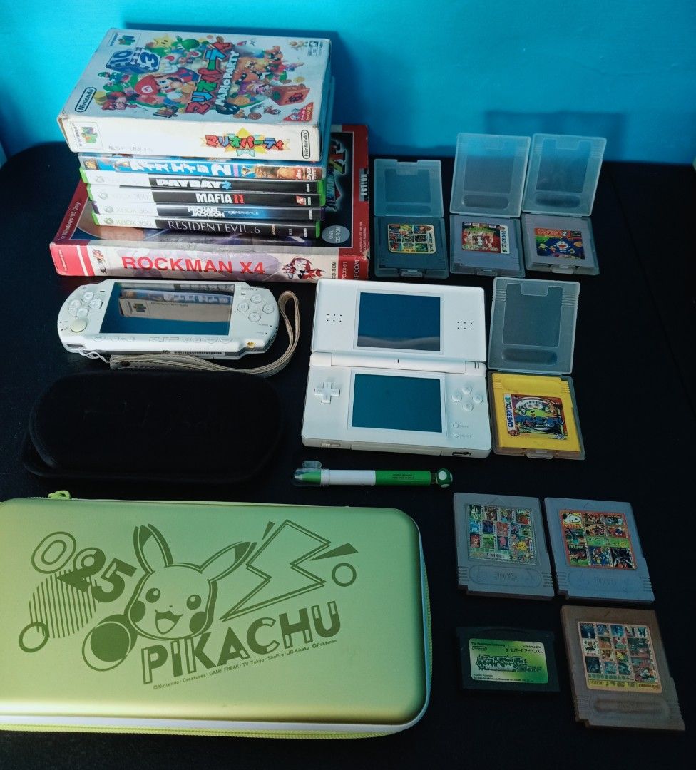 Nintendo x Sony (Category: Nintendo) located in Sorsogon. Submitted by divs4joy (Listing ID 1407767549, Image 1). Description: Nintendo x Sony 3585 all❌❌❌❌❌ 👉 PSP2006: no battery; unit only. 👉 Nintendo ds lite: working; parang may yellowish yung screen sa baba; as it is; WYSIWYG. 👉 may mga charger na kasama pero galing sa orange basket 👉 may mga bala; UNTESTED. 👉 as it is; WYSIWYG. 👉 see other photos for details..