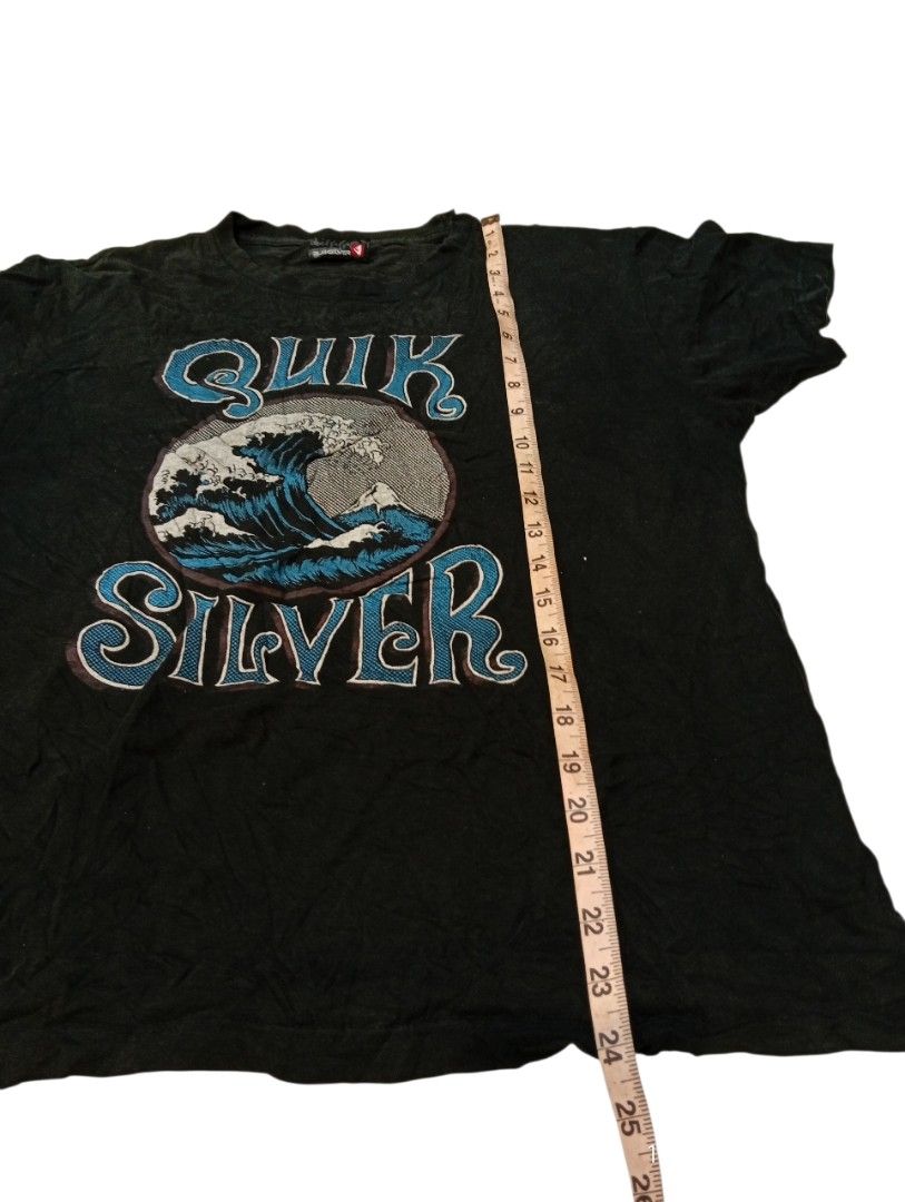 Quicksilver (Category: Tshirts & Polo Shirts) located in Kepala Batas. Submitted by haramine_bundle (Listing ID 1407796739, Image 3). Description: .