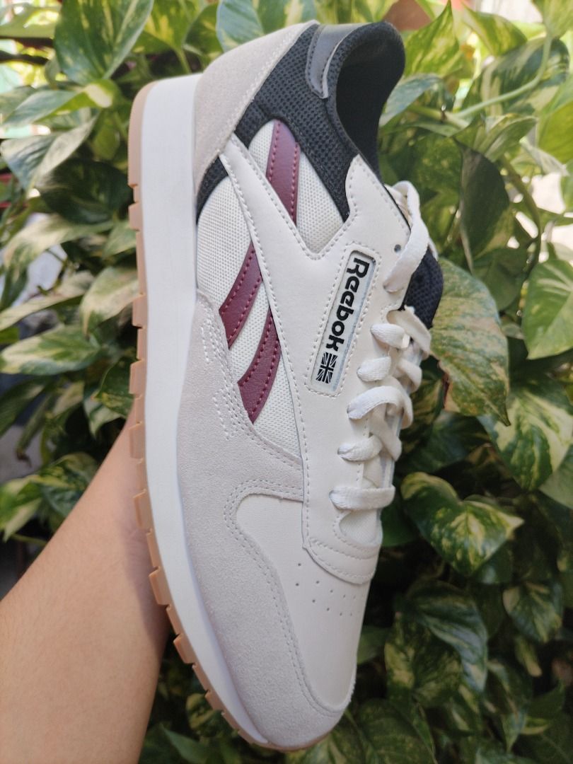 Reebok (Category: Sneakers) located in Paranaque City. Submitted by geron24 (Listing ID 1407927490, Image 3). Description: GUARANTEED BRANDNEW AND ORIGINAL100% Money Back if Fake ONHAND STOCK 🚚CAN SHIP ANYWHERE IN THE PHILIPPINES by LALAMOVE COD, LBC COD, COP. JnT. 🚚Free SF pag malapit lang sa area ko Paranaque, ako na mag deliver sa inyo..