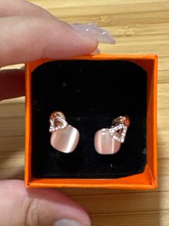 (Category: ) located in . Submitted by pondjunks (Listing ID 1407879200, Image 1). Description: .