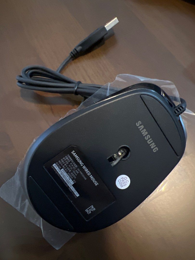 Samsung Wired Mouse - Brand New450360977875292161
