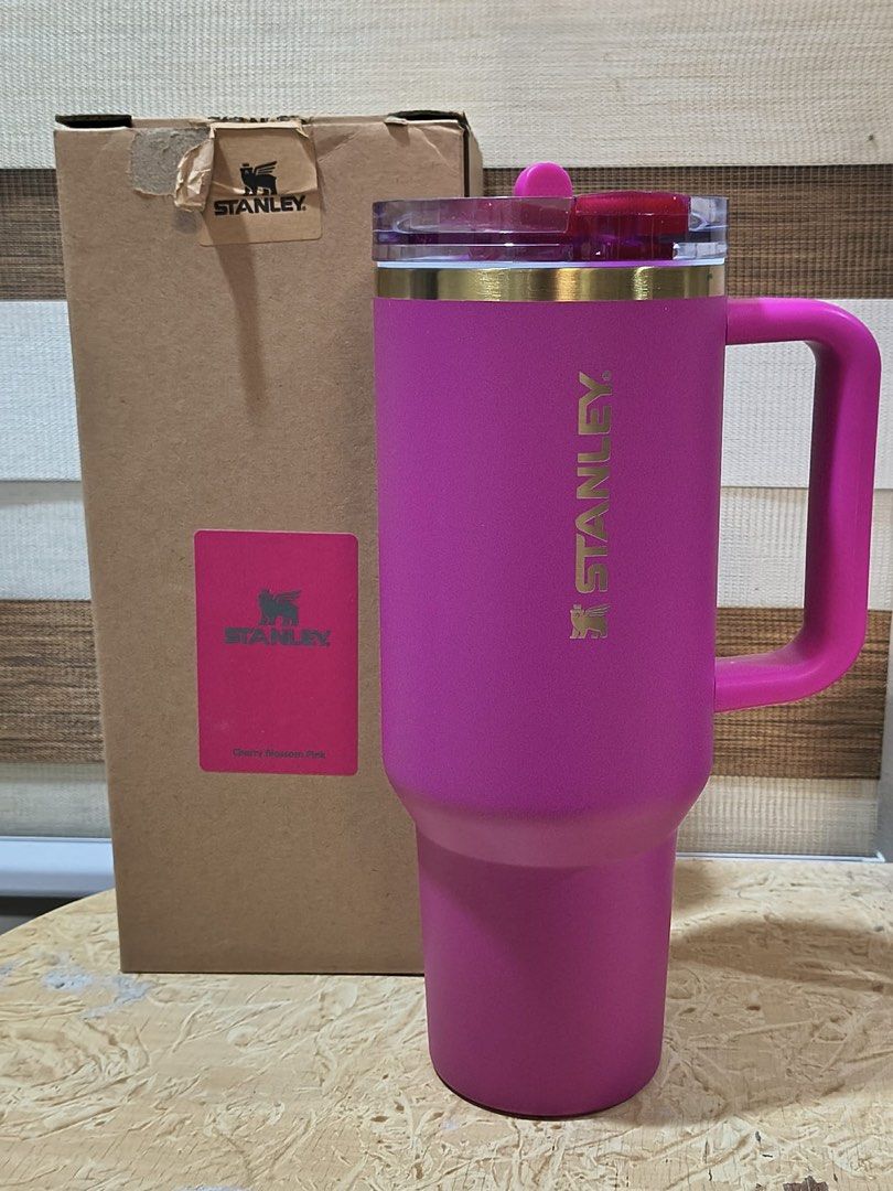 Stanley Quencher H2.0 FlowState Tumbler (Category: Water Bottles & Tumblers) located in Arayat. Submitted by Amandas_Clothings (Listing ID 1407796349, Image 3). Description: >MAROON ( SOLD) 🍒FUSCHIA PINK - AVAIL >Brand new > Ready to ship > 1.4Liters.