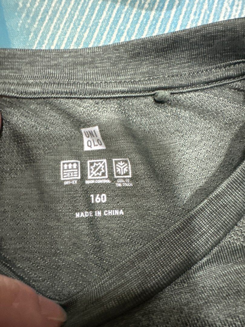 Uniqlo Dry-EX Shirt (Category: Tshirts & Polo Shirts ) located in Quezon City. Submitted by struddels (Listing ID 1407855333, Image 2). Description: - Uniqlo Dry-EX shirt - Size: 160 - Color: Gray - Neckline: Crew neck - Made in China - Features: - Odor control - Cool-to-the-touch technology.