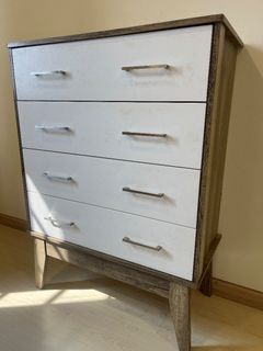 (Category: ) located in . Submitted by ongong88 (Listing ID 1407847511, Image 1). Description: .
