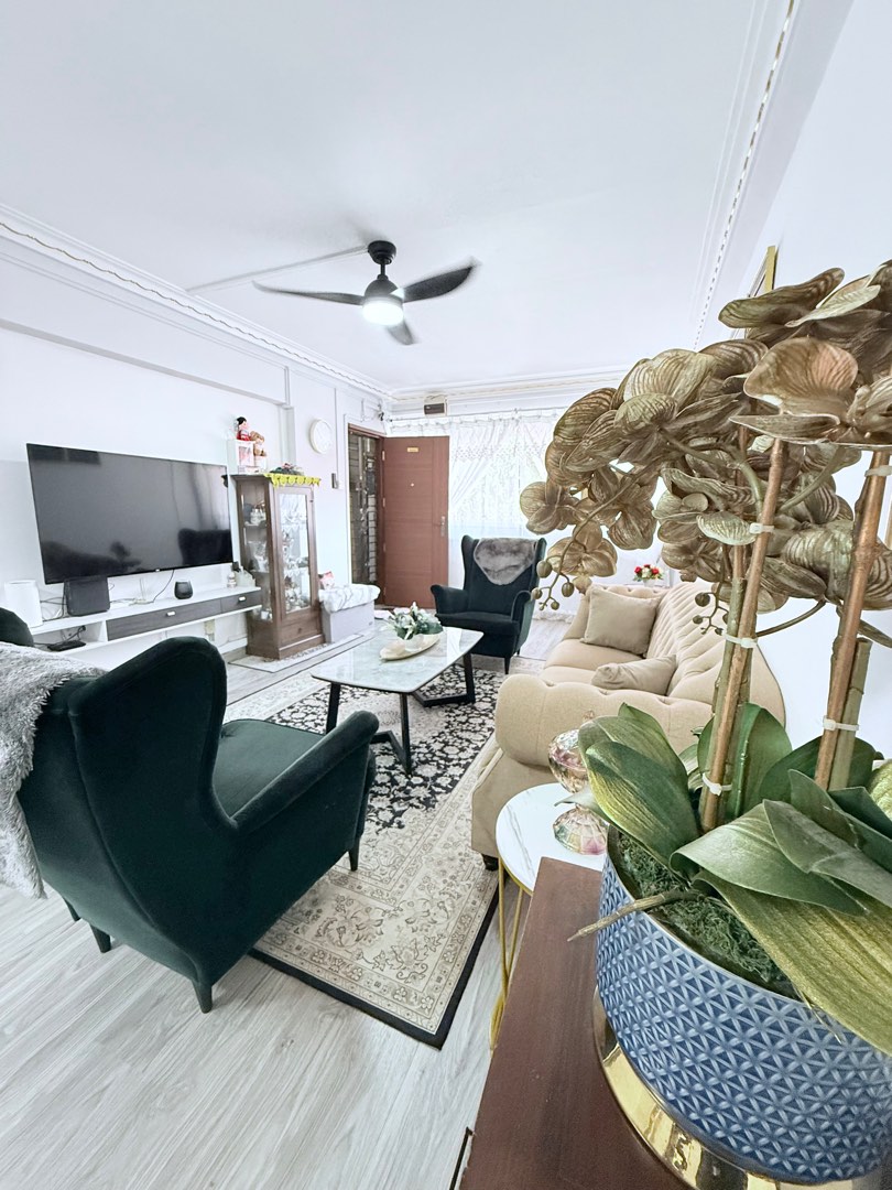 (Category: ) located in . Submitted by sqraudha (Listing ID 1408016680, Image 1). Description: .