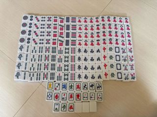 （分類：）位於 。 由 constantmo 提交（商品編號 1397076811，圖片 1）。簡介： 。