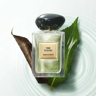 (Category: ) located in . Submitted by perfumeselling (Listing ID 1408079173, Image 1). Description: .