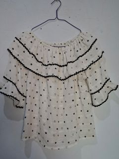 (Kategori: ) berada di . Dikirim oleh loopoutfit (ID iklan 1408065293, Gambar 1). Deskripsi: .
