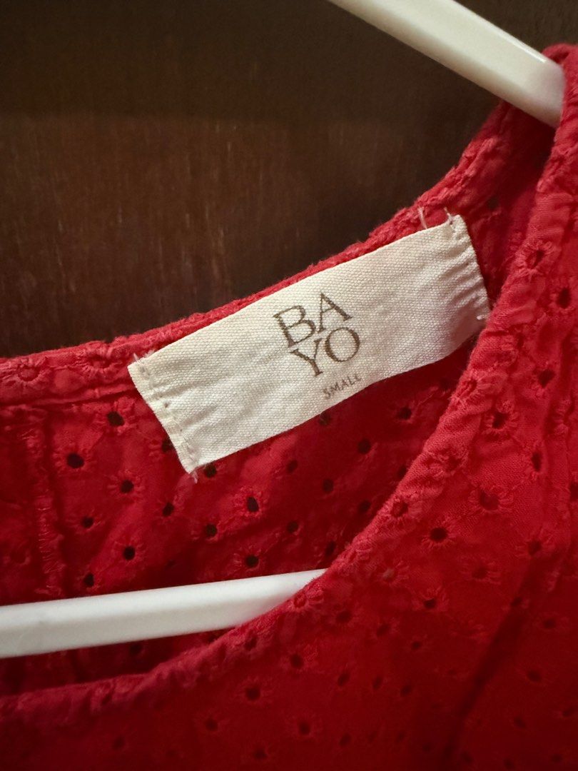 Bayo Red Sleeveless Top (Category: Sleeveless) located in Quezon City. Submitted by _cmls (Listing ID 1408076591, Image 3). Description: .