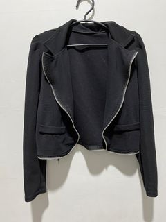 (Category: ) located in . Submitted by ecfcloset (Listing ID 1408046984, Image 1). Description: .