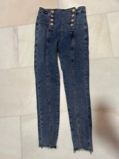 (Category: ) located in . Submitted by charcshop (Listing ID 1407968418, Image 1). Description: .