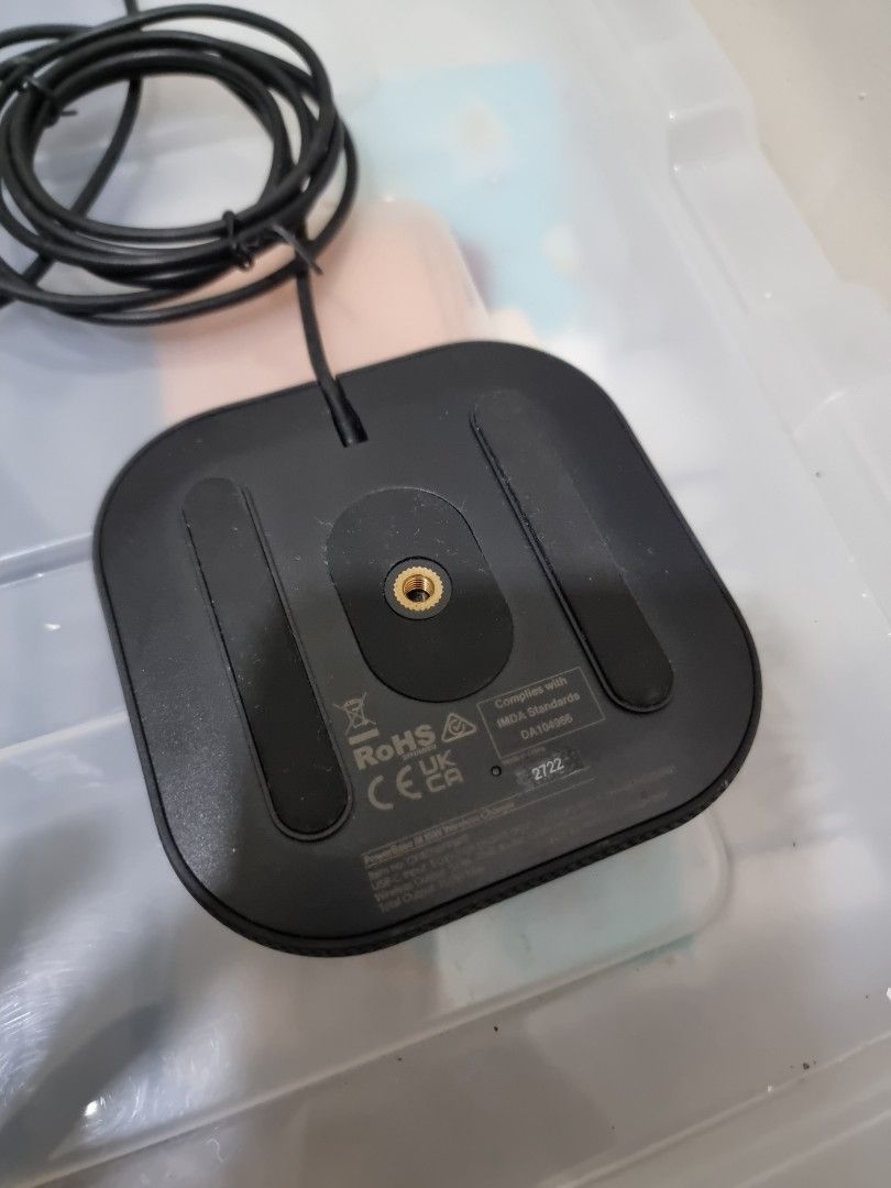 Cygnett Wireless Charger with Power Adapter (Category: Chargers & Cables) located in Makati City. Submitted by ljls00 (Listing ID 1408076291, Image 2). Description: - Wireless charger included - Free power adapter - 15w Cygnett PowerBase III wireless charger - bought from Australia.