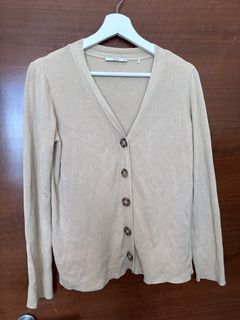 (Category: ) located in . Submitted by seoul_out (Listing ID 1407977817, Image 1). Description: .